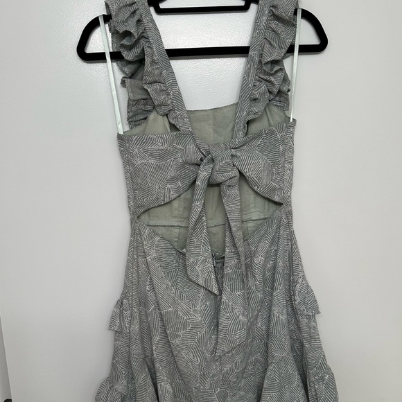 SELFIE LESLIE | Shiloh Tie-Back Pinafore Dress - Sage - Picture 9 of 16